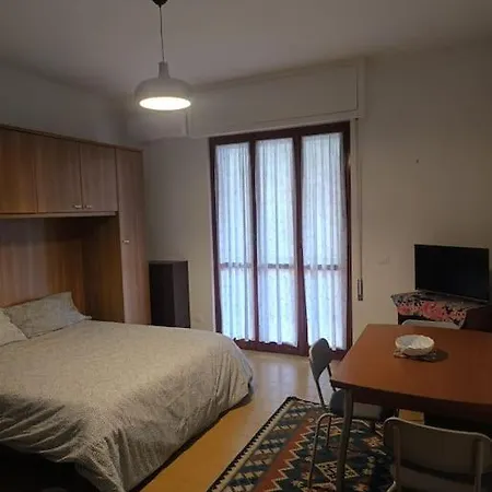 Ampio Monolocale Sul Mare Lägenhet