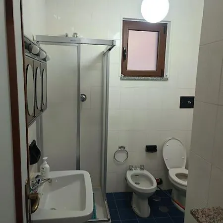 Ampio Monolocale Sul Mare Lägenhet Varazze